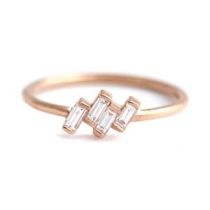 OLIVIE Stříbrný prsten PATRISHA ROSE 8862 Velikost prstenů: 6 (EU: 51-53) Ag 925; ≤0,8 g.